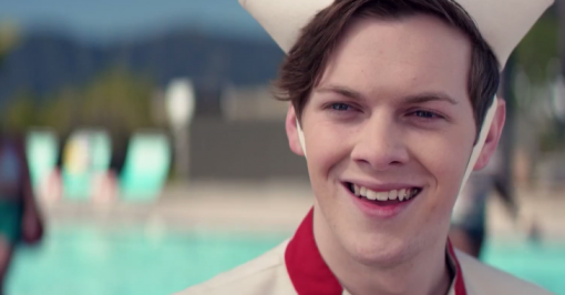 Martin Garrix ft. Usher 'Don't Look Down' ('Towel Boy' & 'Towel Girl ...