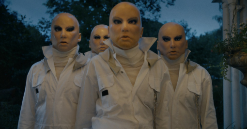 Ashnikko 'Hi It's Me' by Lucrecia Taormina | Videos | Promonews